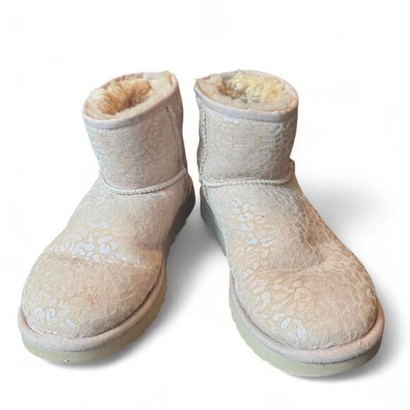 Classic Ultra Mini Plains Boot for Women | UGG® UGG Classic Mini Snow Leopard Metallic Boots Women’s 9 Sheepskin Lined Pink